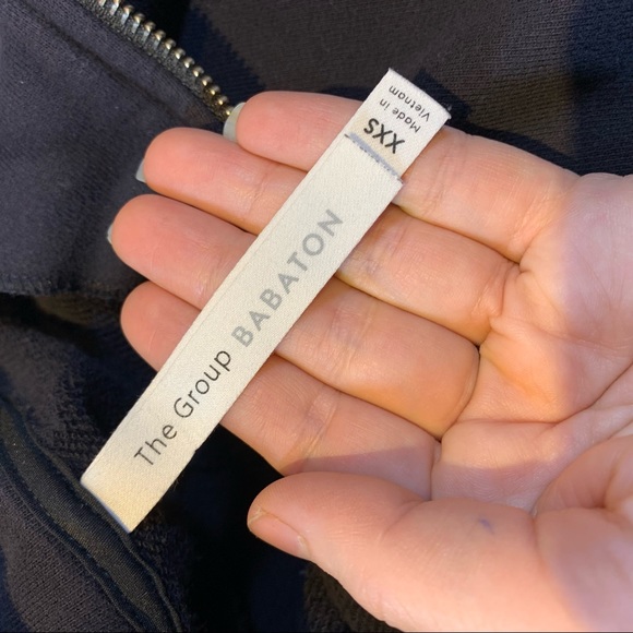 Sz. XXS the group Babaton Aritzia black 1/4 zip pullover mock neck crop sweater - Picture 8 of 9